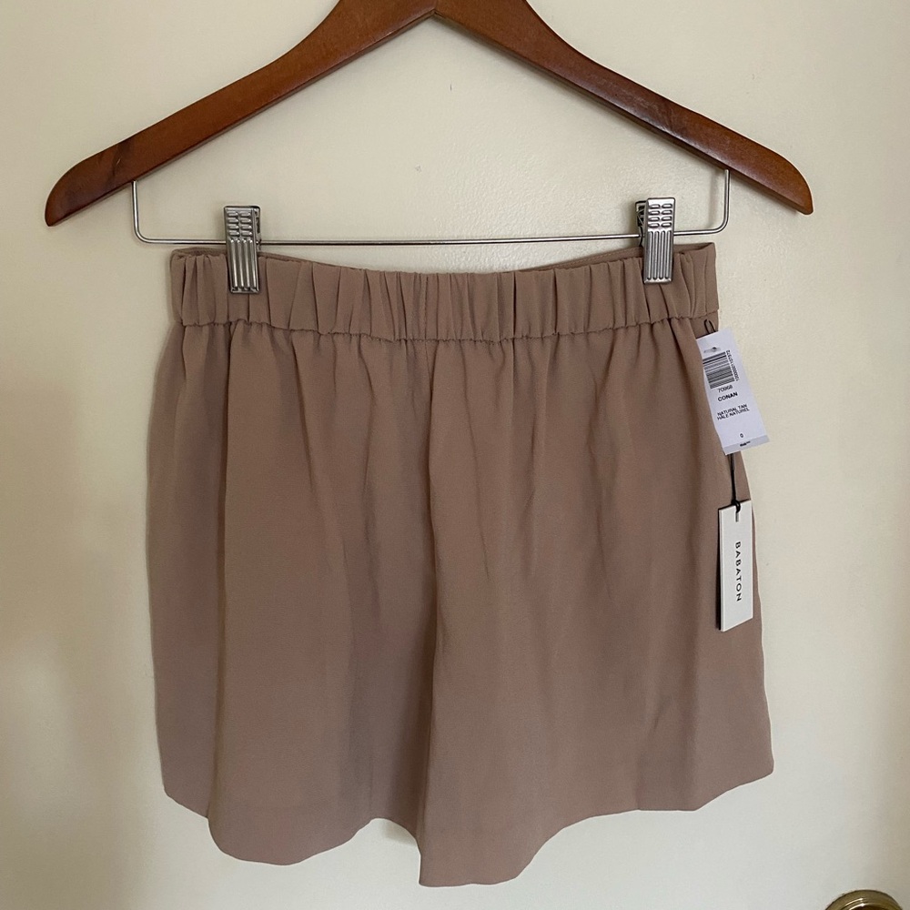 Shorts - Picture 4 of 6